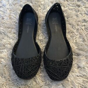 Mini Melissa campana size 2 black shoes